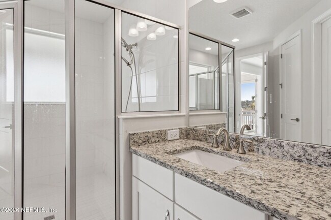 Building Photo - 401 Marquesa Cir