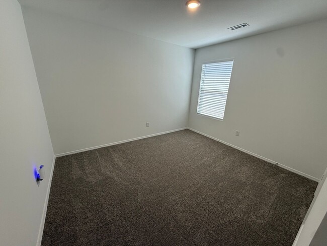 Building Photo - 1008 Raven Walk Dr