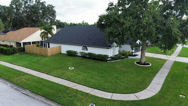 Building Photo - 28739 Raleigh Pl