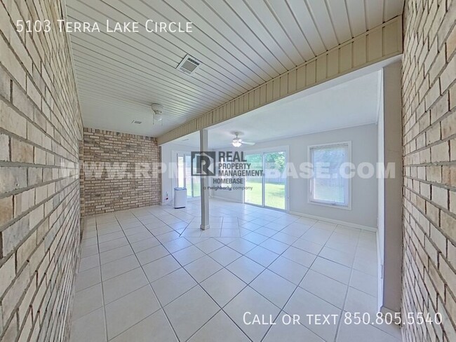Building Photo - 5103 Terra Lake Cir