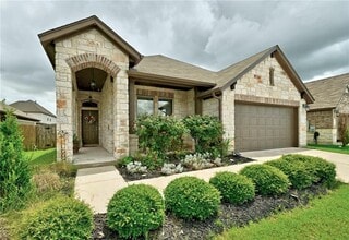 Building Photo - 2005 Alyssas Dr