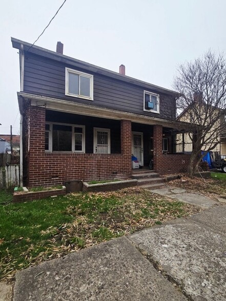 Building Photo - 62 Walnut St