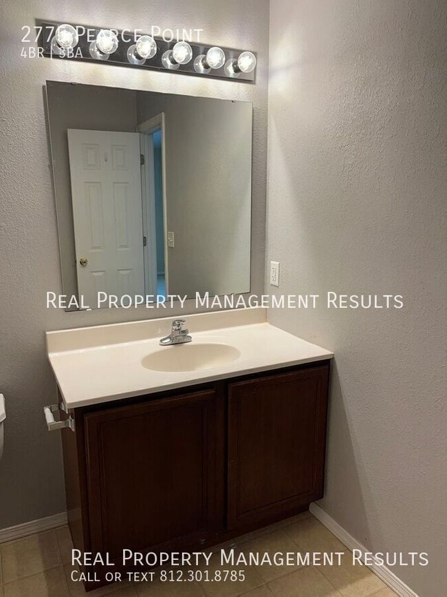 Building Photo - 2775 Pearce Point