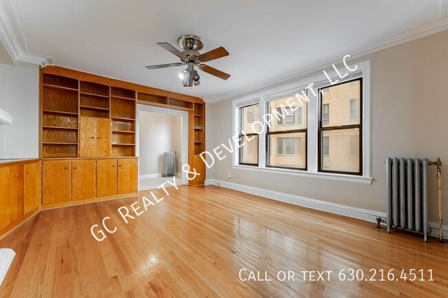 Building Photo - *** SPACIOUS 1 BED IN PRIME HYDE PARK - DO...