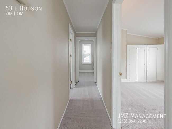 Building Photo - 53 E Hudson Ave