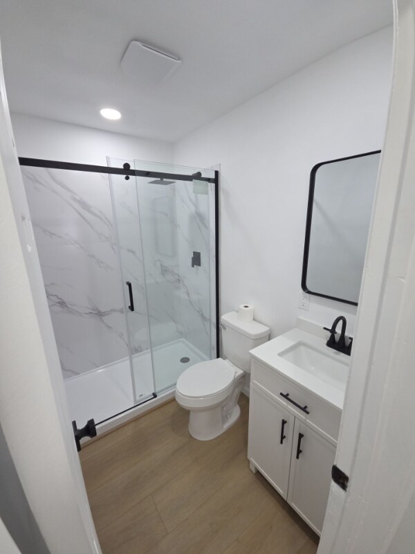 Building Photo - 509 N Rosedale Ave