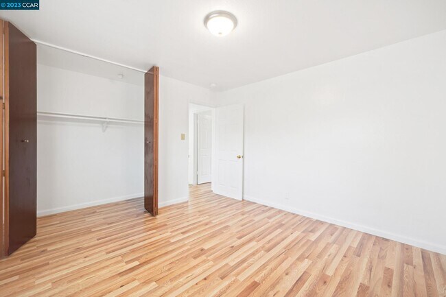 Building Photo - 2542 Denning Ct