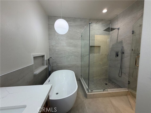 Building Photo - 18 Mineral King