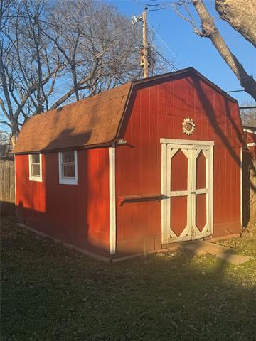 Building Photo - 5300 Susan Lee Ln