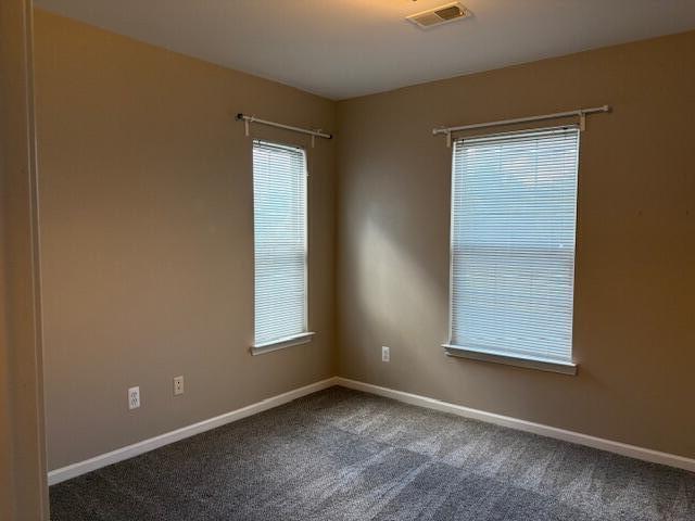 Building Photo - 2692 S Knightsbridge Cir