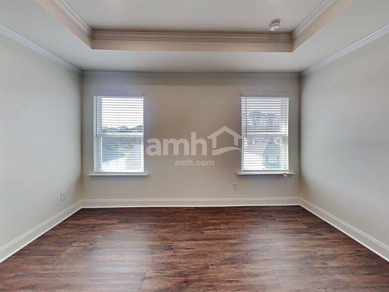 Building Photo - 841 Headland Wy