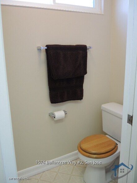 Building Photo - 1574 Ballantree Way