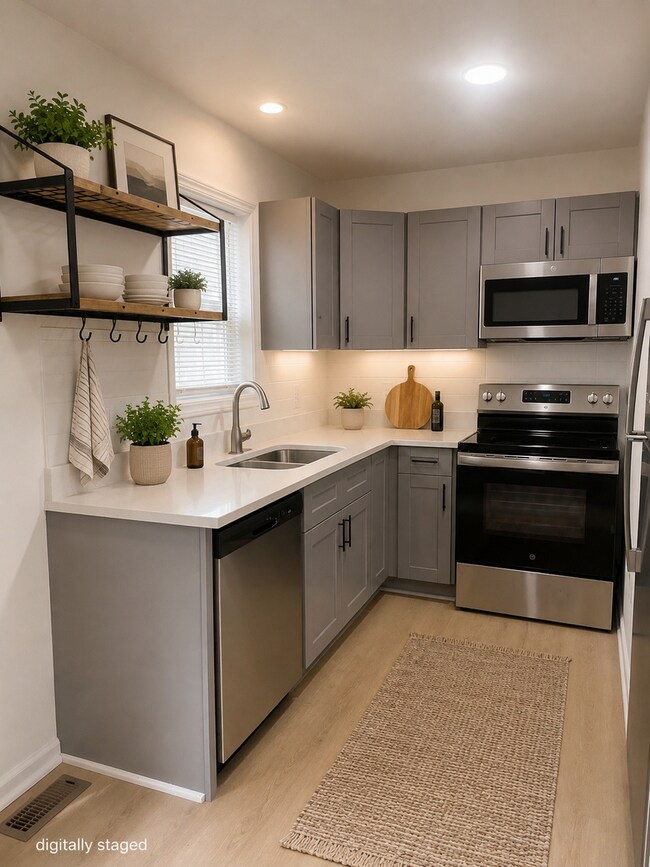 Building Photo - Newly Remodeled 3BR/1.5BA Duplex in Huntersville