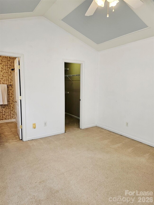 Building Photo - 10609 Fuller Ridge Cir