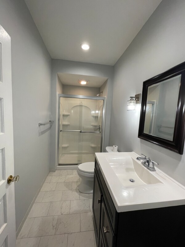 Building Photo - 80 W Greenwood Ave