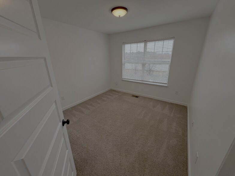 Building Photo - 2812 Church St