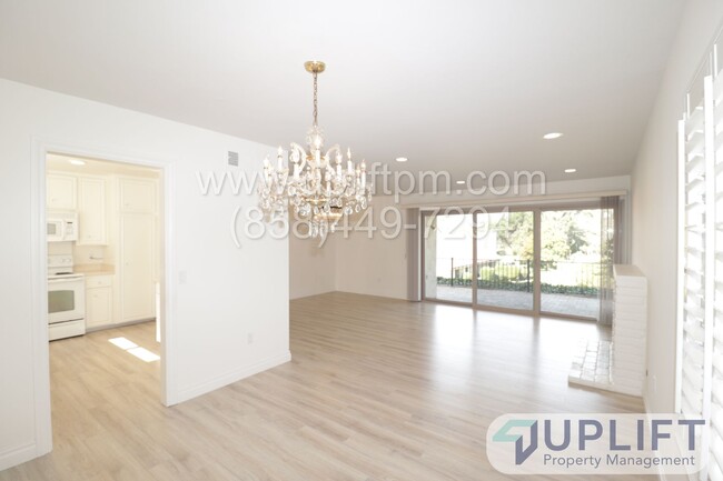 Building Photo - 2 BED 2 BATH CONDO WITH BONUS ROOM IN THE ...