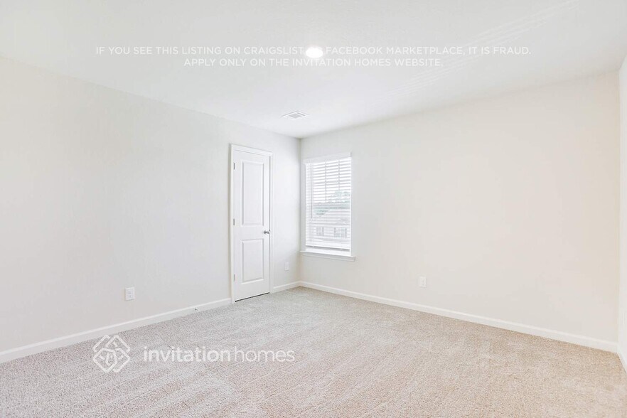 Building Photo - 3465 Ridge Hill Pkwy