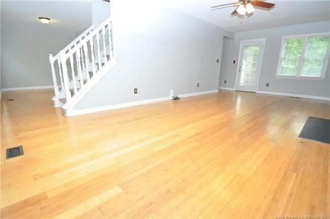 Building Photo - 109 Wood Valley Ct