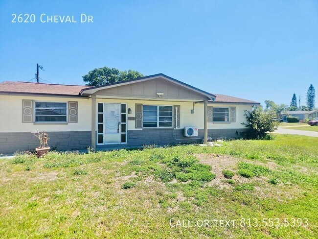 Building Photo - 2620 Cheval Dr