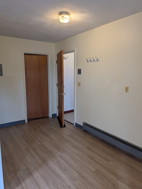 Building Photo - 569 Somerville Ave