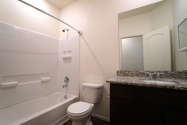 Building Photo - 6214 Meadowbank Ln