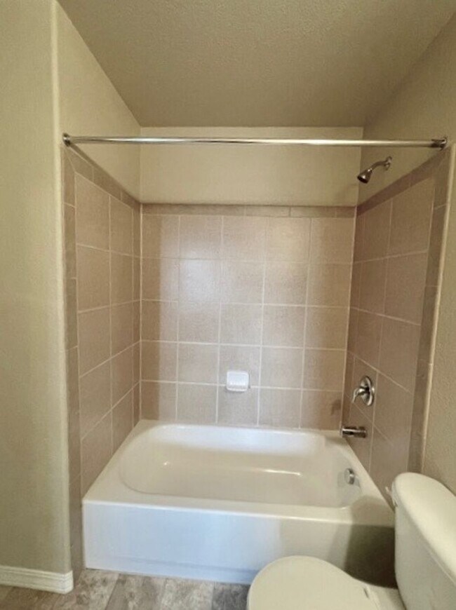 Building Photo - Stetson Hills Home with 3 Bedrooms and 2.5 Baths Available in May