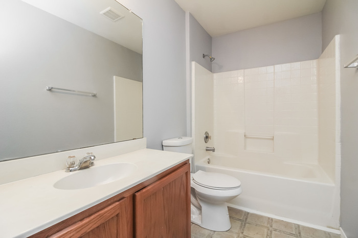 Building Photo - 1325 Forest Creek