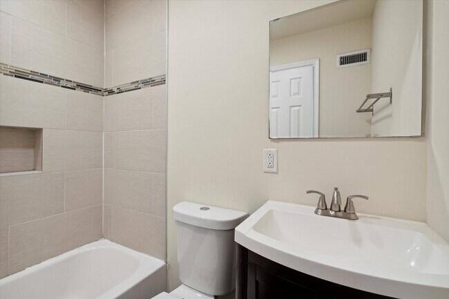 Building Photo - 1955 N 18th St