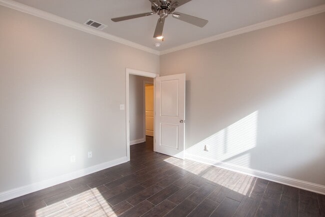Building Photo - Available Now! Stunning 3 Bedroom 2 Bath Home in Whitehouse!