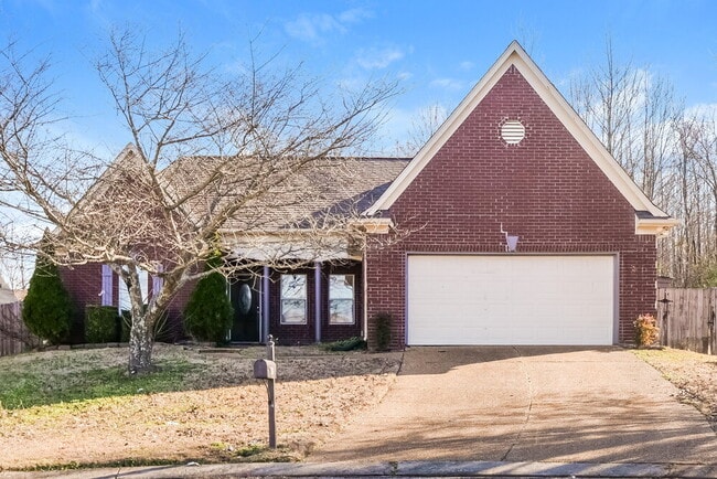 Building Photo - 45 Sadie Cove