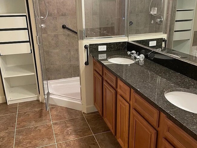 Building Photo - 4177 S Orange Blossom Trl