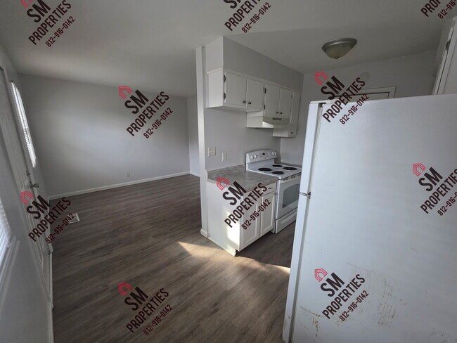 Building Photo - 605 W Michigan St