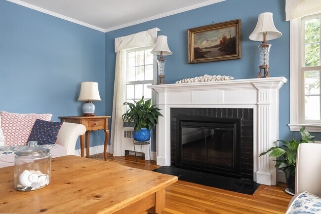 Building Photo - 46 Bowden Ave