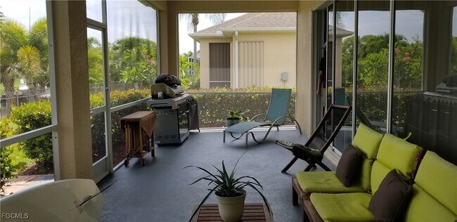 Building Photo - 9358 Palm Island Cir