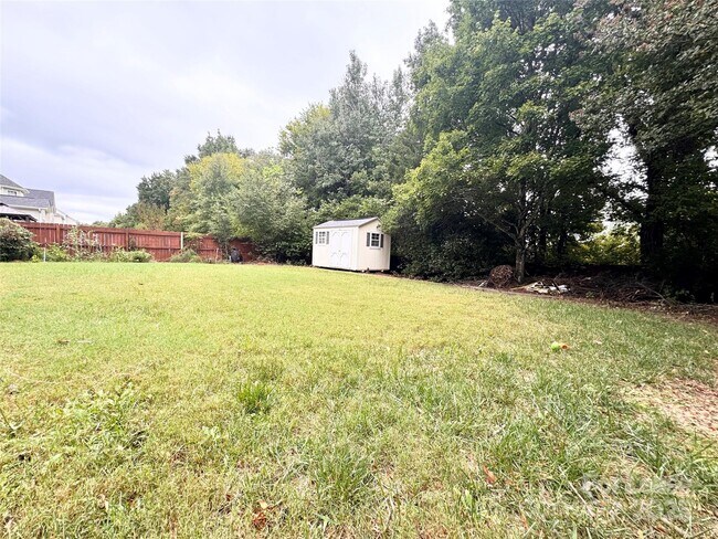 Building Photo - 11028 Huntington Meadow Ln