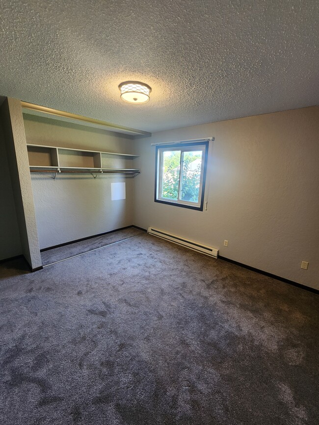 Building Photo - Sunrise apartments llc