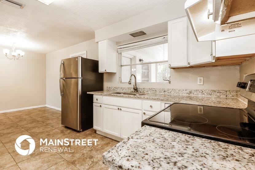 Building Photo - 7310 Star Dust Dr