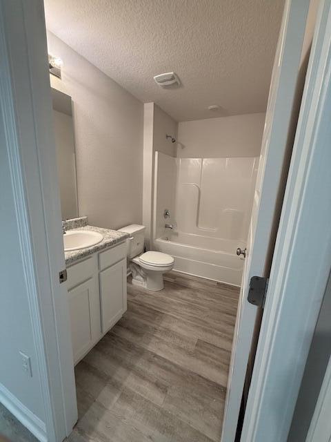 Building Photo - 3040 Heritage Plantation Blvd