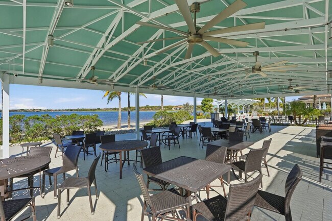 Building Photo - 8771 Coastline Ct