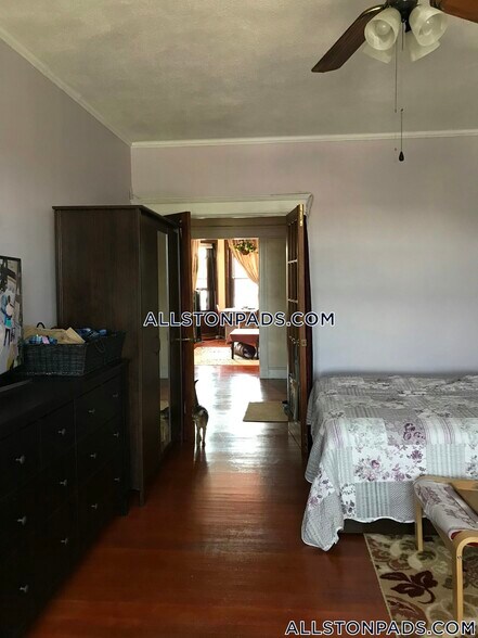 Building Photo - 1251 Commonwealth Ave