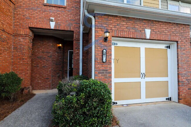 Building Photo - 67 Trailside Cir
