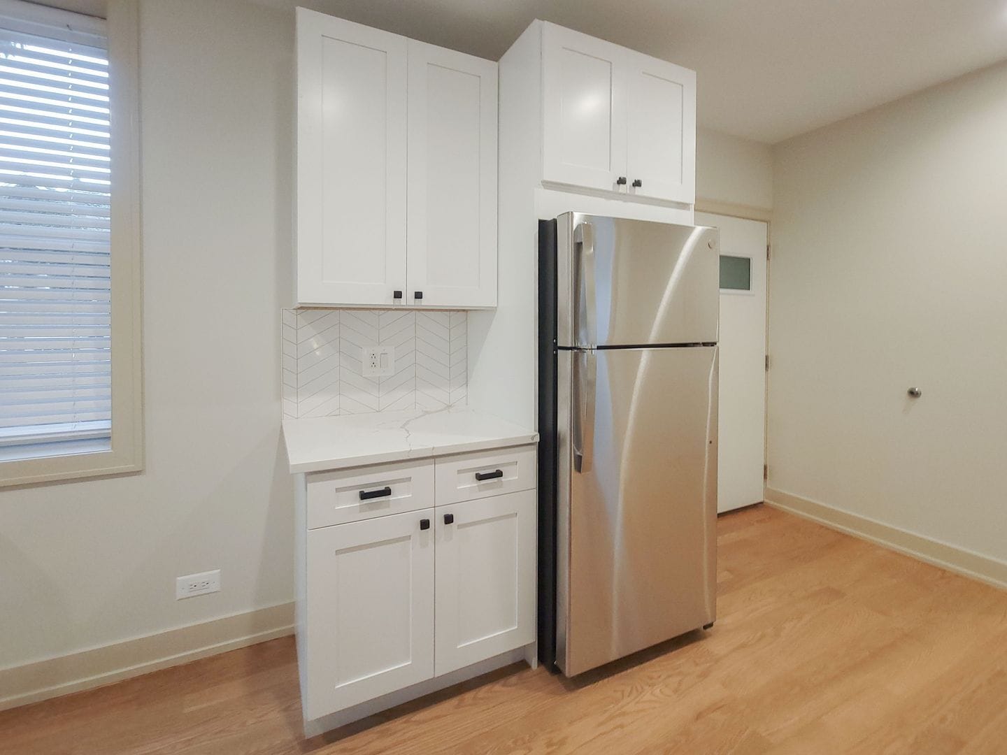 Building Photo - 1919 W Winona St