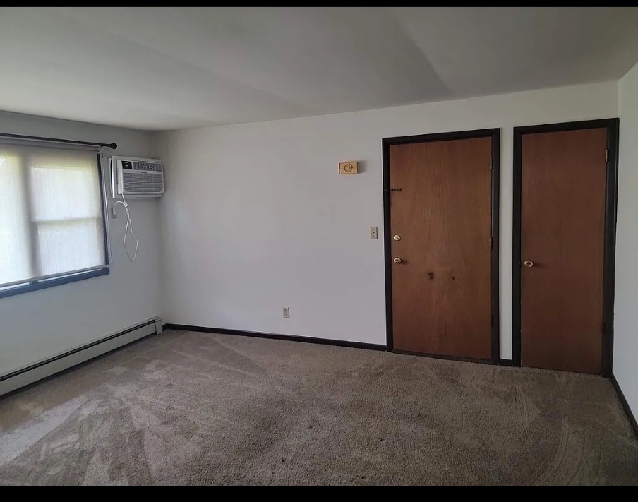 Living Room - 645 Pasadena Ave