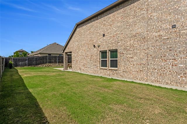 Building Photo - 516 Rawhide Way