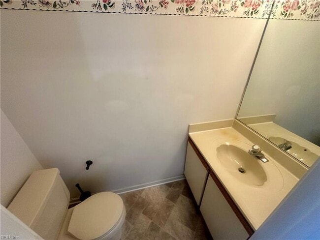 Building Photo - 255 Mannings Ln