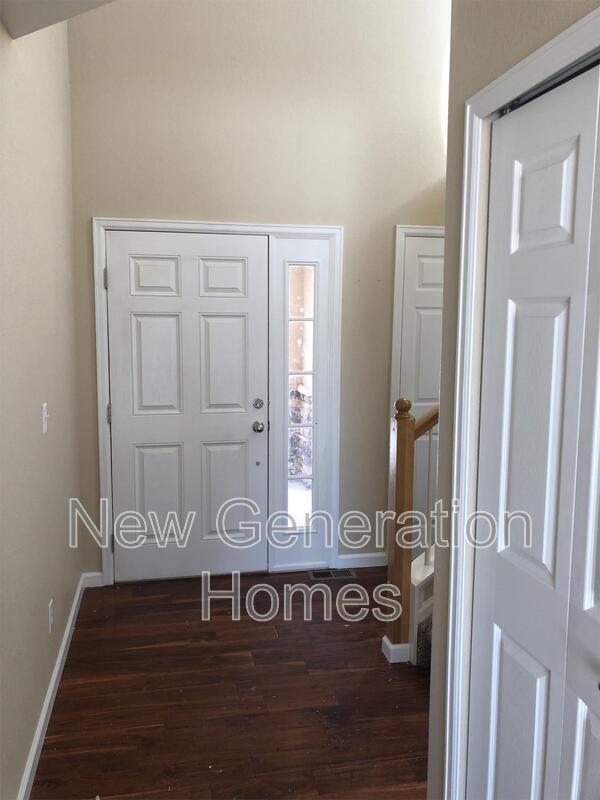 Building Photo - 815 Diamond Rim Dr