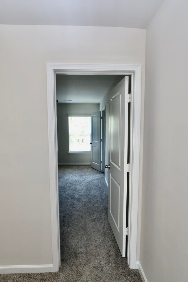 Building Photo - 463 N High Duck Trail
