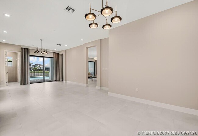Building Photo - 10018 Skyloft St