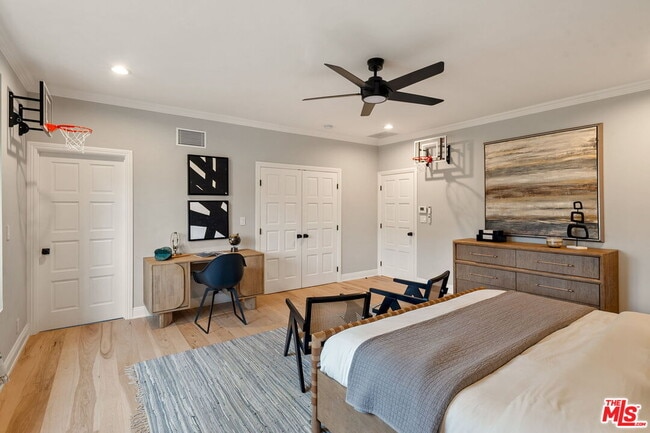 Building Photo - 280 Homewood Rd